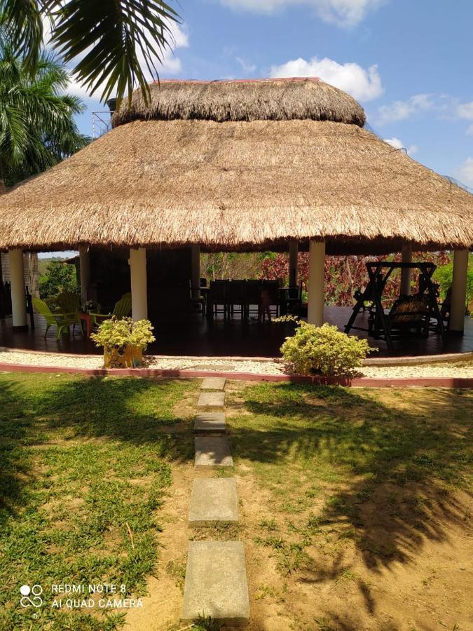 Casa Campo Emaus Caucasia المظهر الخارجي الصورة