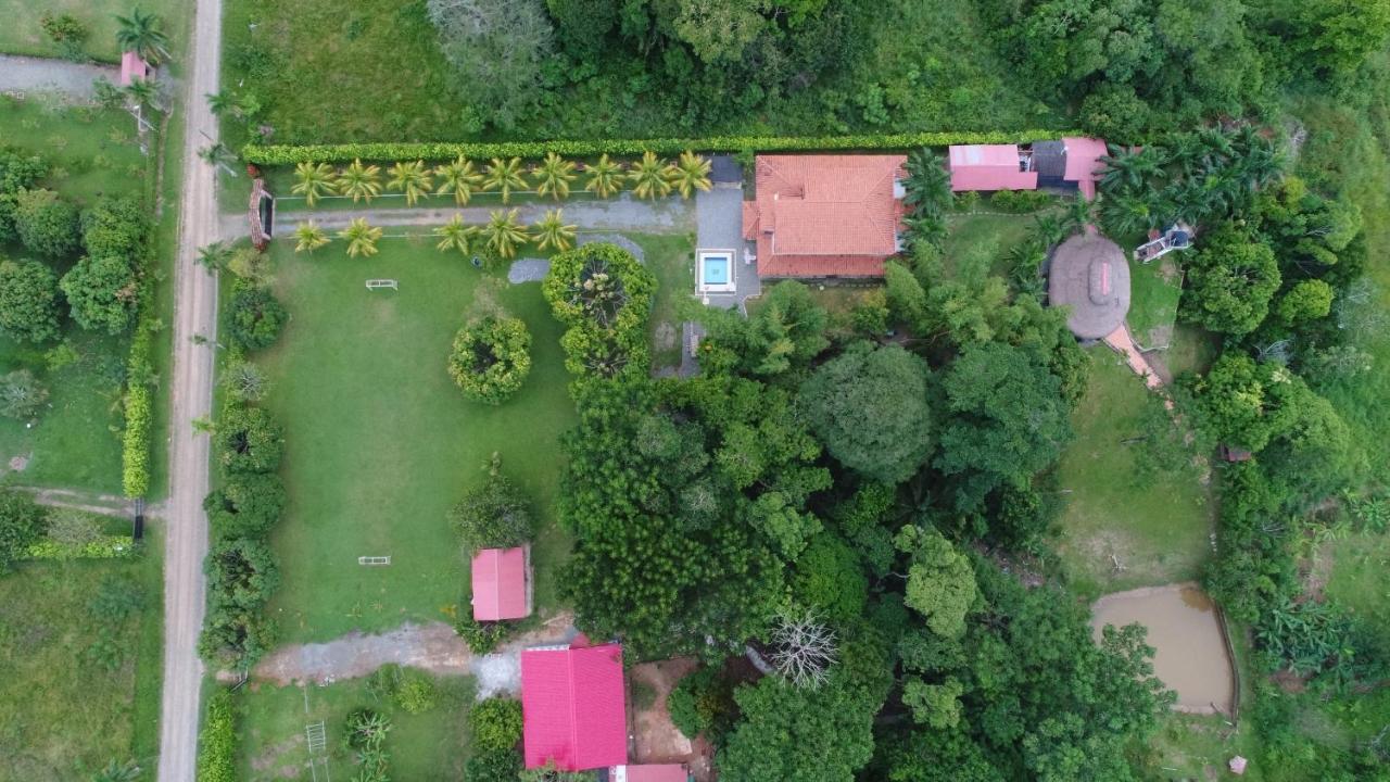 Casa Campo Emaus Caucasia المظهر الخارجي الصورة